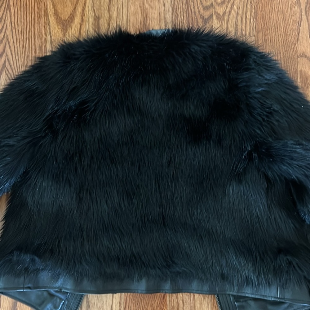 Fur coat - Picture 5 of 5